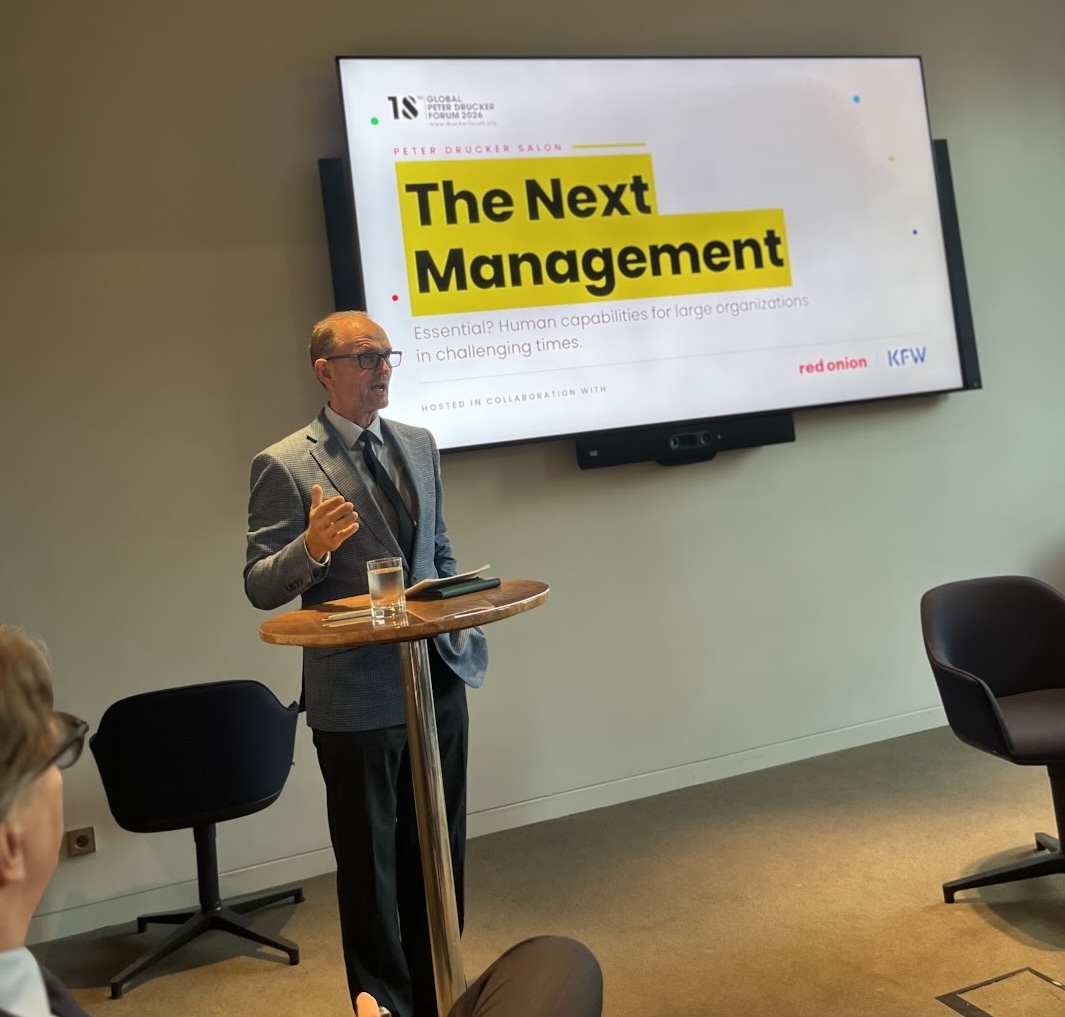 Johan Roos speaking at a Peter Drucker Salon on The Next Management.